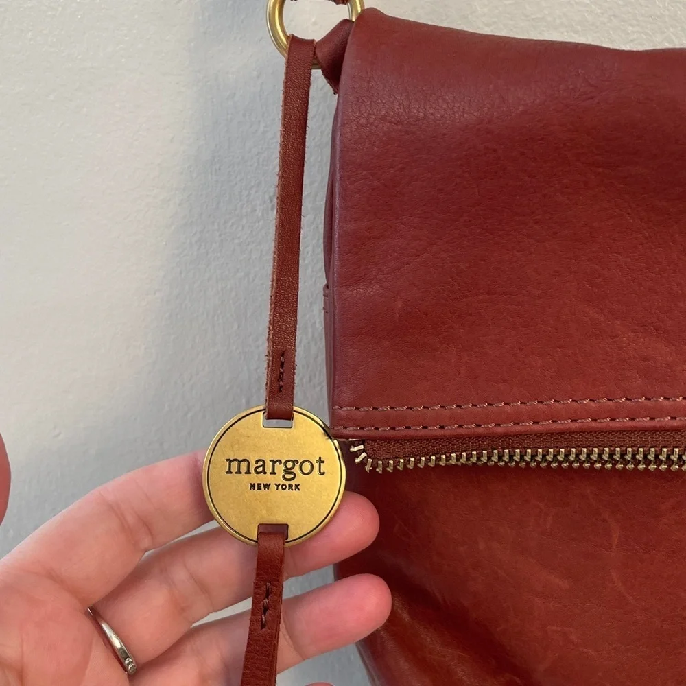 Margot Rob fold over Crossbody clutch